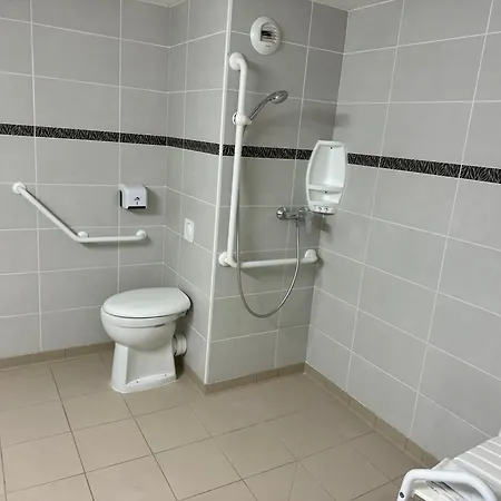 Hotel Ace 3*