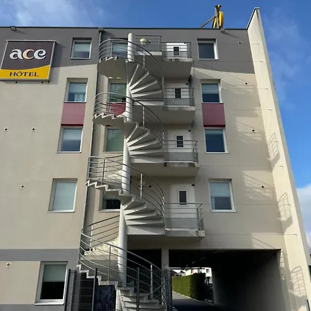 Hotel Ace Valence (Drome)